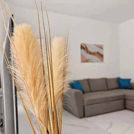 Zhelyazkova Sunny 2br 公寓 瓦爾納