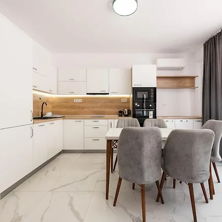 Appartamento Zhelyazkova Sunny 2br *
