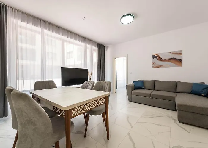 アパート Zhelyazkova Sunny 2br