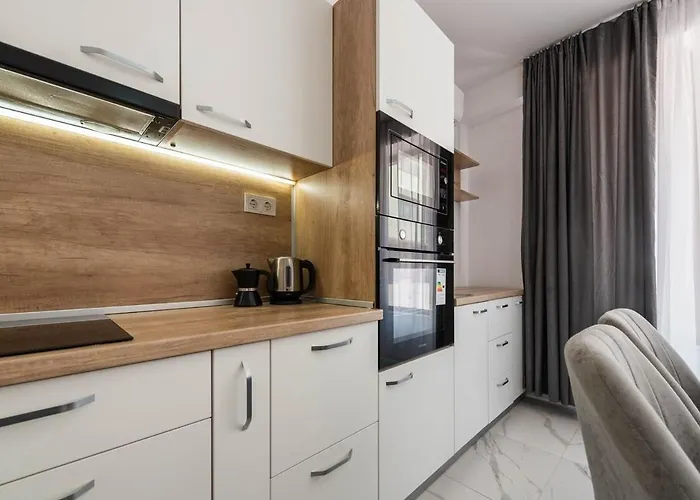 Zhelyazkova Sunny 2br * ヴァルナ