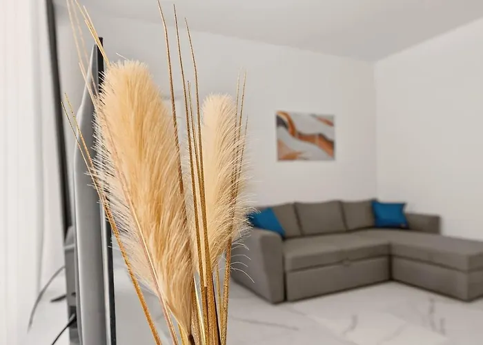 Zhelyazkova Sunny 2br アパート ヴァルナ