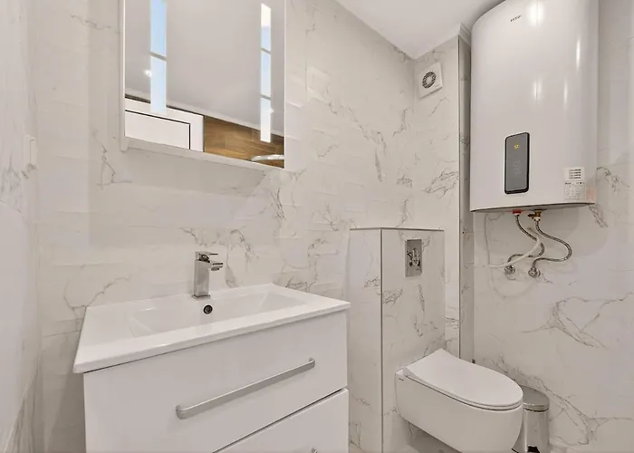 Zhelyazkova Sunny 2br アパート ヴァルナ